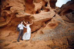 Bride-and-Groom-on-Mountain-